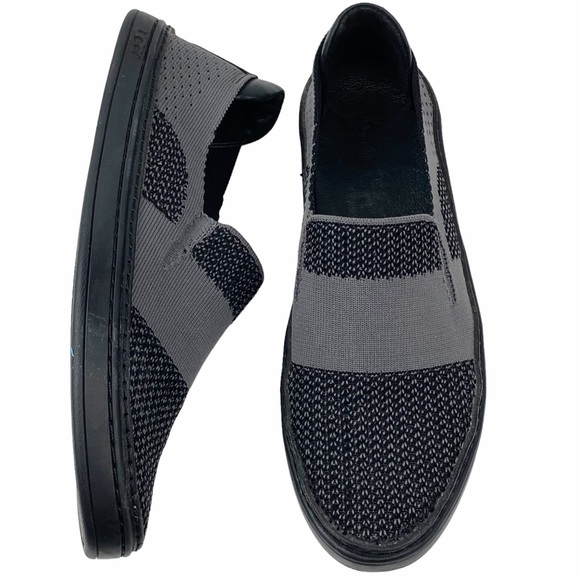 UGG Sammy Slip On Shoe Women’s Size 7.5 Black Grey Knit Upper - Picture 12 of 14